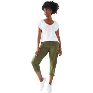 ellos Women’s Plus Size Stretch Cargo Capris Front and Side Pockets Casual Cropped Pants(Dark Basil)